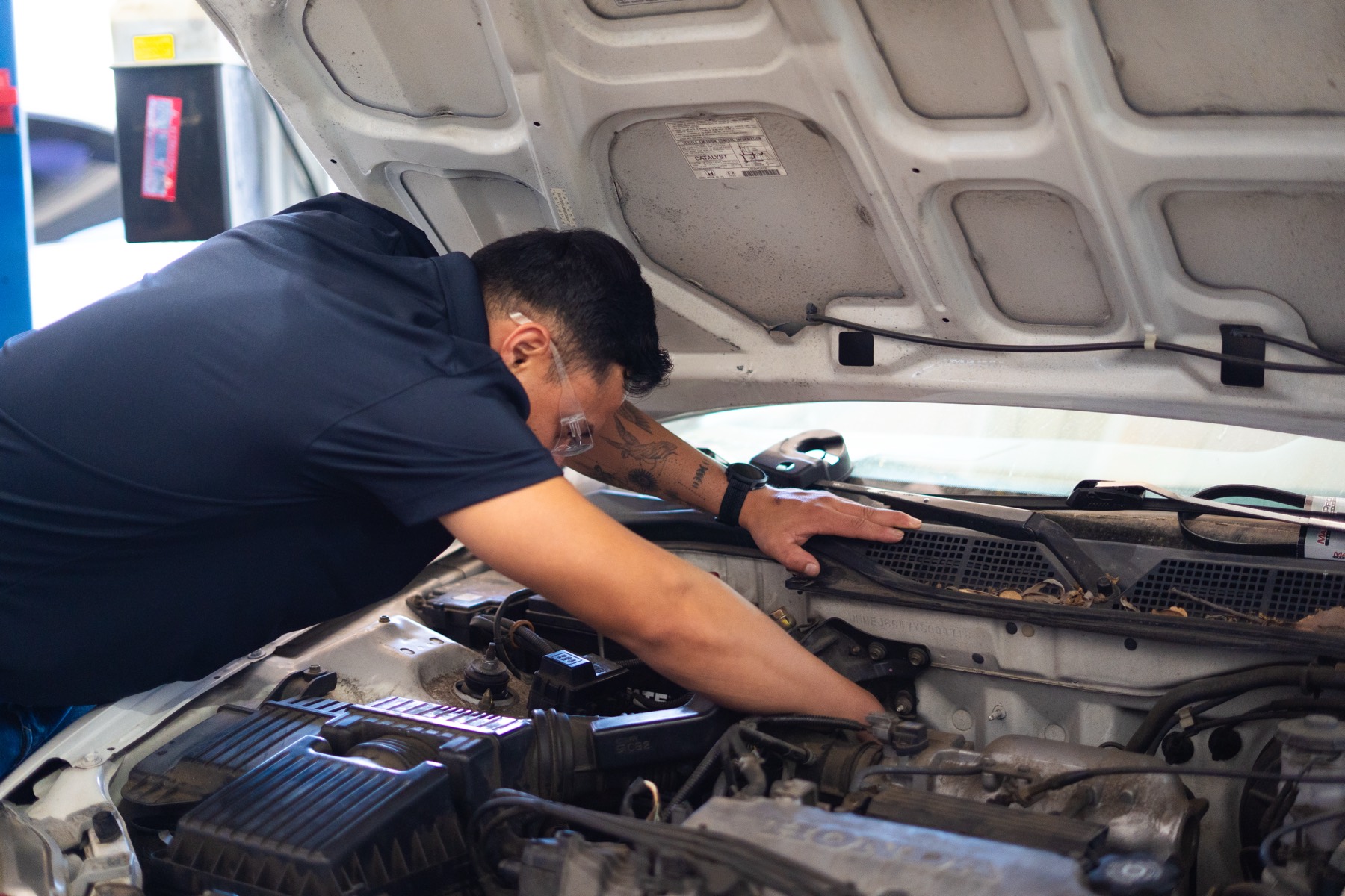 XGEN students training with professional automotive tools